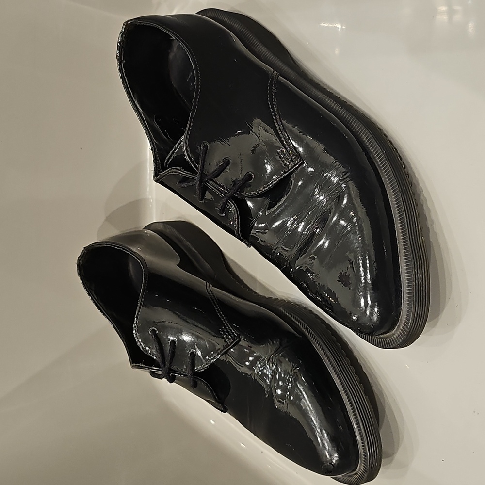DR. MARTENS Pointed Toe Loafers Black Leather Docs Oxford Martins